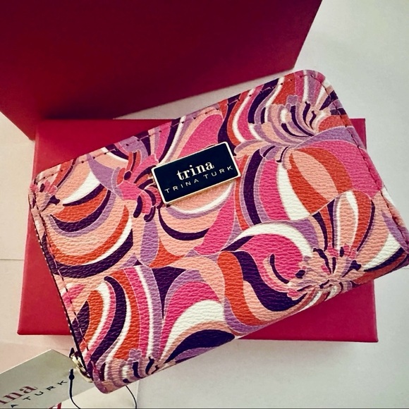 NWT Trina Turk Sea Anemone Multicolor Zip Around Wallet NEW IN GIFT BOX 🎁 - Picture 3 of 9